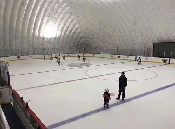 有许多室内游泳馆或比赛场地选用膜建筑你知道为什么嘛？